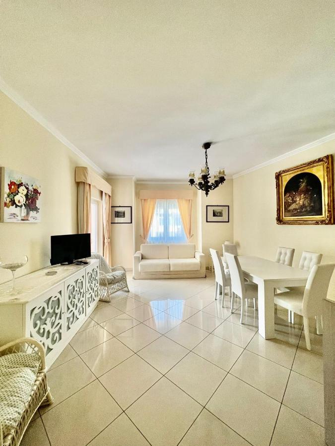 Short-Lets D33, Part Of The House Is Available For Short-Term Rentals In Sorrento Center Ngoại thất bức ảnh