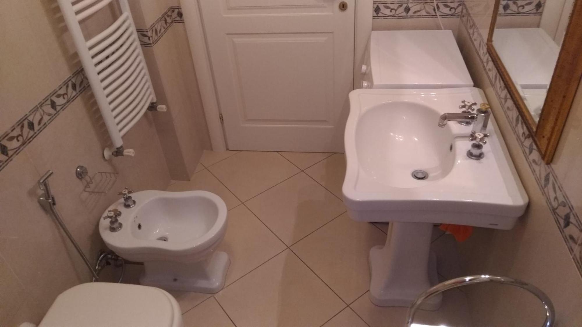 Short-Lets D33, Part Of The House Is Available For Short-Term Rentals In Sorrento Center Ngoại thất bức ảnh
