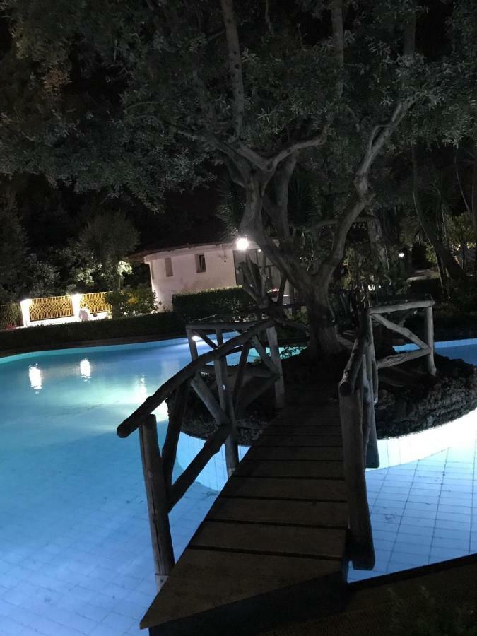 Short-Lets D33, Part Of The House Is Available For Short-Term Rentals In Sorrento Center Ngoại thất bức ảnh